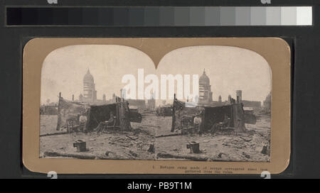 1250 Refugee Camp fatta di sfridi, foglio ondulato ferro raccolte dalle rovine (NYPL B11707478-G90F002 001F) Foto Stock