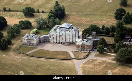 Vista aerea (da oltre 1500') di Kedleston Hall nei pressi di Derby, adottate nel corso del 2018 siccità estiva Foto Stock