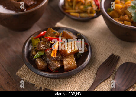 Spicy oseng kikil Foto Stock