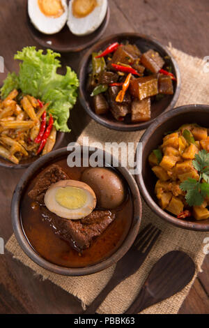 Indonesiano o giavanese cibo tradizionale Foto Stock