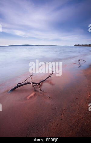 Lago Pallasjärvi Pallas-Yllästunturi nel Parco Nazionale, Munio, Lapponia, Finlandia Foto Stock