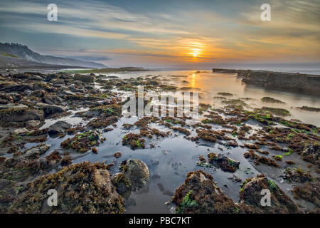 La Boca de Pupuya una meravigliosa spiaggia nel centro del Cile molto vicino a Santiago con molto belle linee e un bel posto per il kite surf Foto Stock