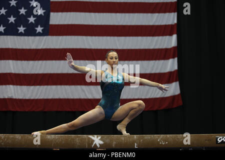 Columbus, OH, Stati Uniti d'America. 27 Luglio, 2018. Alyona Shchennikova durante il podio prima della formazione di GK U.S. Ginnastica classica competizione in Columbus, OH. Melissa J. Perenson/CSM/Alamy Live News Foto Stock