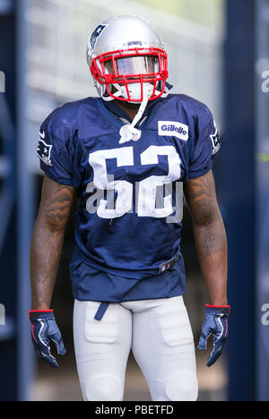 Gillette Stadium. 28 Luglio, 2018. MA, USA; New England Patriots linebacker Elandon Roberts (52) prende il campo durante il New England Patriots Training Camp a Gillette Stadium. Anthony Nesmith/CSM/Alamy Live News Foto Stock