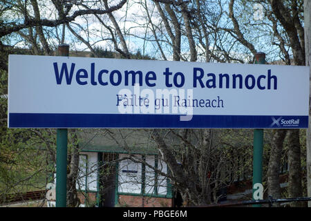 Rannoch Stazione ferroviaria sul Rannoch Moor parte del West Highland linea,Highlands scozzesi, Scotland, Regno Unito. Foto Stock