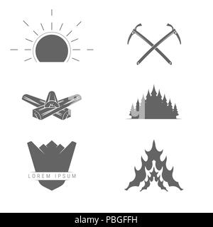 Camping, all'aperto o avventura di montagna della foresta e spedizioni. Il turismo alpino. Gli elementi di design impostato per il Web Design, banner, presentazioni o Foto Stock