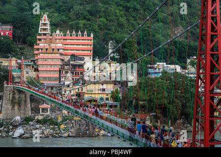 Ram Jhula Bridge, Rishikesh, Uttarakhand, India Foto Stock