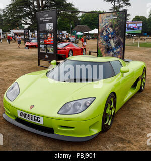 Koenigsegg CCR che rappresenta la riunione del 2004 al 2018 Goodwood Festival of Speed, Sussex, Regno Unito. Foto Stock