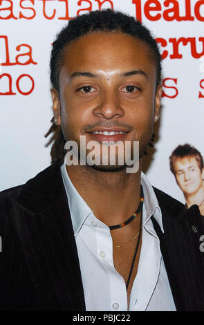 Brandon Jay McLaren arrivando a Lei è l'uomo Premiere al Westwood Village Theatre di Los Angeles. 8 marzo 2006McLarenBrandonJay017 Red Carpet Event, verticale, STATI UNITI D'AMERICA, industria cinematografica, celebrità, fotografia, Bestof, arte cultura e intrattenimento, Topix celebrità moda / Verticale, meglio di, evento nella vita di Hollywood - California, moquette rossa e dietro le quinte, USA, industria cinematografica, celebrità, movie celebrità, personaggi televisivi, musica celebrità, fotografia, Bestof, arte cultura e intrattenimento, Topix, headshot, verticale, una persona, dall'anno , 2006, inchiesta tsuni@Gamma-USA.co Foto Stock