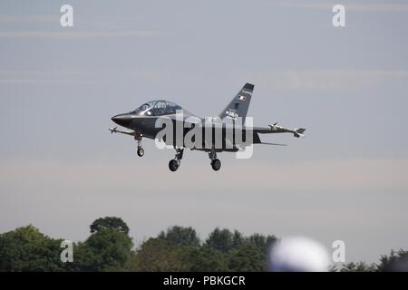 Leonardo Aermacchi M-346FA - Multirole variante in grado di aria-aria e aria-superficie combattere con advanced radar e caratteristiche stealth Foto Stock