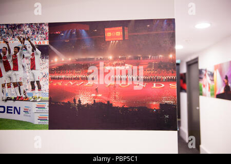 AMSTERDAM, Paesi Bassi - 2 giugno 2015: parte di Amsterdam Arena Stadium, il più grande stadio in Paesi Bassi. La casa stadio per l'AFC Ajax e Foto Stock