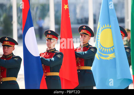 Mosca, Russia. 28 Luglio, 2018. La cerimonia di apertura dell'esercito Internazionale Giochi 2018 è tenuto a Mosca, Russia, 28 luglio 2018. L'Esercito Internazionale Giochi 2018 dato dei calci fuori alla formazione Alabino terreno nella periferia di Mosca il sabato. Credito: Bai Xueqi/Xinhua/Alamy Live News Foto Stock