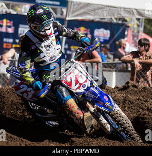 Washougal, WA USA. 28 Luglio, 2018. # 23 Aaron Plessinger venuta fuori del turno14 durante l'olio Lucas Pro Washougal Motocross National 250 campionato di classe a Washougal, WA Thurman James/CSM/Alamy Live News Foto Stock