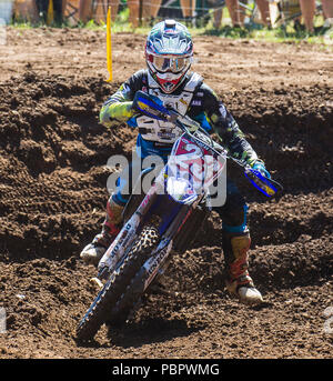 Washougal, WA USA. 28 Luglio, 2018. # 23 Aaron Plessinger venuta fuori del turno14 durante l'olio Lucas Pro Washougal Motocross National 250 campionato di classe a Washougal, WA Thurman James/CSM/Alamy Live News Foto Stock