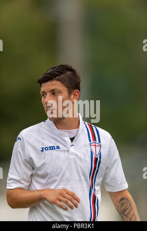 Dawid Kownacki (Sampdoria) durante l'italiano la pre-stagione amichevole tra Parma 1-3 Sampdoria presso lo Stadio Briamasco sulla luglio 28, 2018 a Trento, Italia. Credito: Maurizio Borsari/AFLO/Alamy Live News Foto Stock