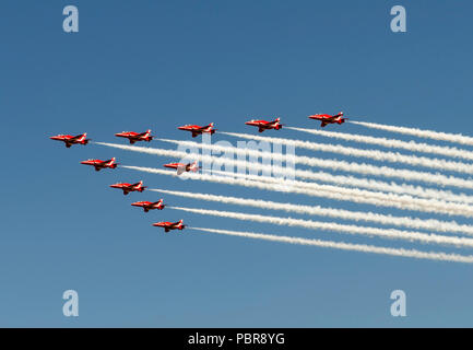 RAF Red Arrows Aerobatic Team, al Royal International Air Tattoo Foto Stock