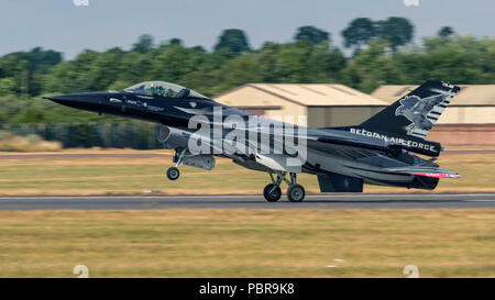 F-16A Fighting Falcon, 'Vador' buio Falcon, 2 PARAFANGO, belga componente dell'aria, Foto Stock