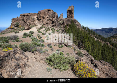 Roque Nublo, cult rock dell'antica canarini, Gran Canaria Isole Canarie Spagna Foto Stock