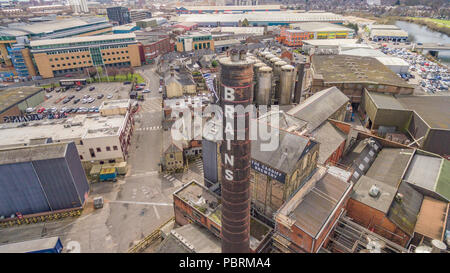 Vedute aeree dell'ex stabilimento della fabbrica di birra Brains, ora sede dello sviluppo di Central Quay nel centro di Cardiff, Galles, Regno Unito: Phillip Roberts Foto Stock