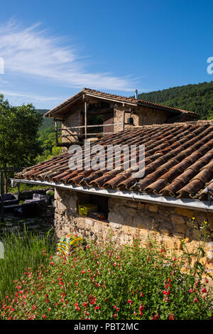 Agriturismo alloggi rurali in Può Pei fuori Oix dei Pirenei catalani, Spagna Foto Stock