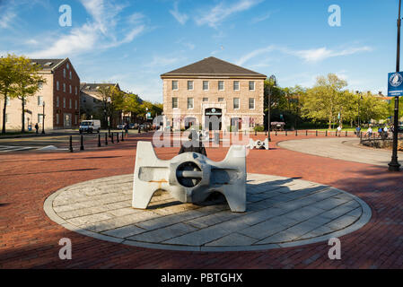 BOSTON, MA - 14 Maggio: vista la USS Constitution Museum il 14 maggio 2018 a Boston Stati Uniti d'America Foto Stock