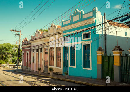 Colorato in via Santa Teresa distretto di Rio de Janeiro, Brasile Foto Stock