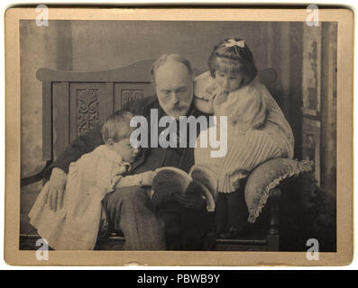 159 Denis George Mackail; Sir Edward Coley Burne-Jones, 1Bt; Angela Thirkell da Henry &AMP; Richard montanti Foto Stock