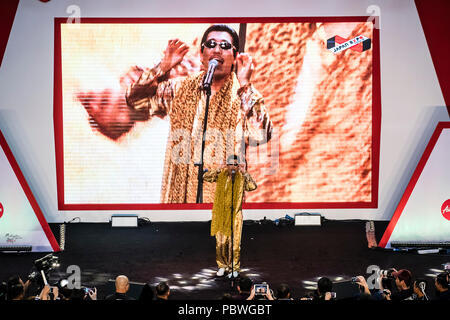 Kuala Lumpur, Malesia. 29 Luglio, 2018. Piko Taro concerto presso il Japan Expo della Malesia a Kuala Lumpur in Malesia nel luglio 29th, 2018. Piko giapponese Taro intrattiene i suoi fan. © Danny Chan/Alamy Live News. Foto Stock