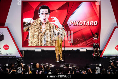 Kuala Lumpur, Malesia. 29 Luglio, 2018. Piko Taro concerto presso il Japan Expo della Malesia a Kuala Lumpur in Malesia nel luglio 29th, 2018. Piko giapponese Taro intrattiene i suoi fan. © Danny Chan/Alamy Live News. Foto Stock