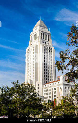 Los Angeles City Hall, California.L edificio è stato progettato da Giovanni Morbo di Parkinson, John C. Austin e fu completato nel 1928 Foto Stock