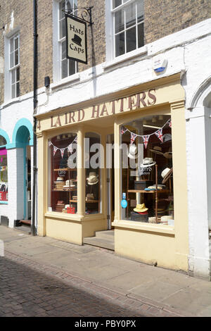 Laird Hatters un tradizionale hat shop in Cambridge, Cambridgeshire, Inghilterra Foto Stock