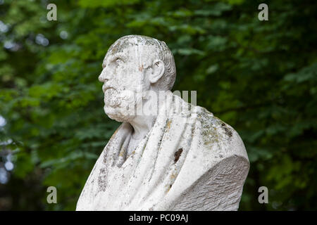 Alcibiades, figlio di Cleinias, c. 450-404 BC, uno statista ateniese, oratore e generale, busto a Nordkirchen Moated Palace, Germania Foto Stock