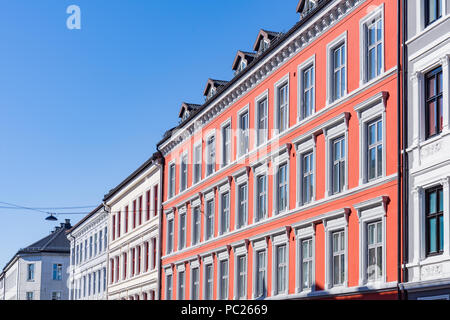 Tipico esempio di architettura scandinava nella zona di Grünerløkka a Oslo, Norvegia Foto Stock