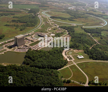 Vista aerea di Wilson Hall, Fermilab. Foto Stock