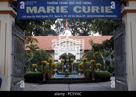 Borse Marie Curie di ospitalità per la scuola. Architettura coloniale francese. Ho Chi Minh City. Il Vietnam. | Utilizzo di tutto il mondo Foto Stock