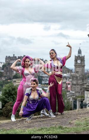 Adelaide Fringe vincitori, Fringe mogli bit club di Edimburgo con la loro parte consensuale, Glittery Clittery in corrispondenza del gruppo Roxy da 1-26 agosto a 20:50 Credito: ricca di Dyson/Alamy Live News Foto Stock