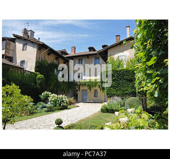 27 Jardin du Musée Hector-Berlioz en 2014 un Foto Stock