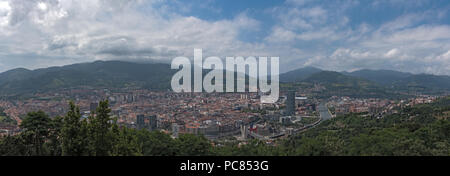 Vista panoramica di Bilbao dal monte Artxanda. Foto Stock