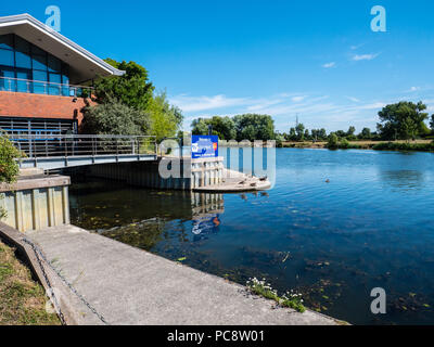 Oxford University Boat Club, il fiume Tamigi, Wallingford, Oxfordshire, England, Regno Unito, GB. Foto Stock