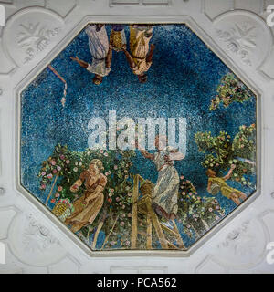 413 Metro Linea MSK2 Novokuznetskaya giardinieri di Mosaico Foto Stock