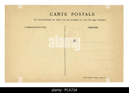 Retro della storica Francese cartolina: scheda vuota con la corrispondenza e le caselle indirizzo su grigio-marrone di vecchia carta con linee 1914-18 Foto Stock