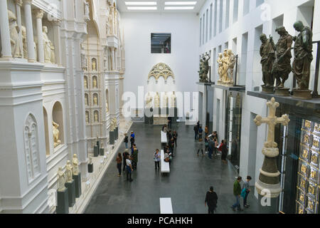 Firenze, Italia - 12 Ottobre 2017: vista interna del Museo del Duomo di Firenze (Museo dell'Opera di Santa Maria del Fiore Foto Stock