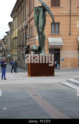 Mitoraj, Pietrasanta, Torre del Lago, mostra, Toscana, la Versilia, Italia, Riviera, arte, scultore Foto Stock