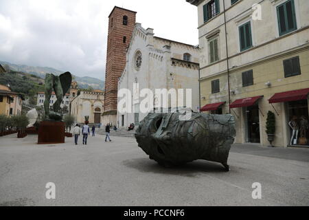 Mitoraj, Pietrasanta, Torre del Lago, mostra, Toscana, la Versilia, Italia, Riviera, arte, scultore Foto Stock