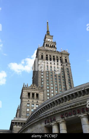 Polonia - Varsavia: Palac Kultury Foto Stock