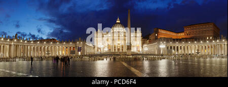 La Basilica di San Pietro e Piazza San Pietro, il colonnato del Bernini, Sito Patrimonio Mondiale dell'UNESCO, Città del Vaticano, Roma, Lazio, l'Italia, Europa Foto Stock