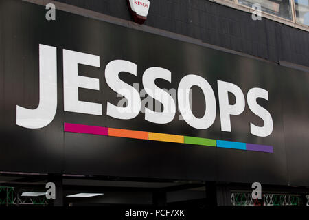 LONDON, Regno Unito - 31 luglio 2018: Jessops fotocamera e negozio di elettronica anteriore su Oxford Street nel centro di Londra. Foto Stock