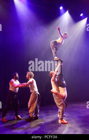 Edimburgo, Scozia. Regno Unito. 1 agosto 2018. Premere il tasto chiamata per il lancio Underbelly come parte di Edinburgh Fringe Festival con base a George Square Gardens. Edimburgo. Pak@ Mera/Alamy Live News. Foto Stock