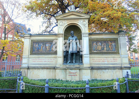 Albrecht von Graefe Memorial - Berlino, Germania - Foto Stock