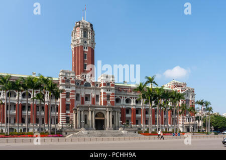 Ufficio presidenziale facciata di edificio, Ufficio del Presidente della Repubblica di Cina, Ketagalan Blvd, Zhongzheng District, Citta' di Taipei, Taiwan Foto Stock